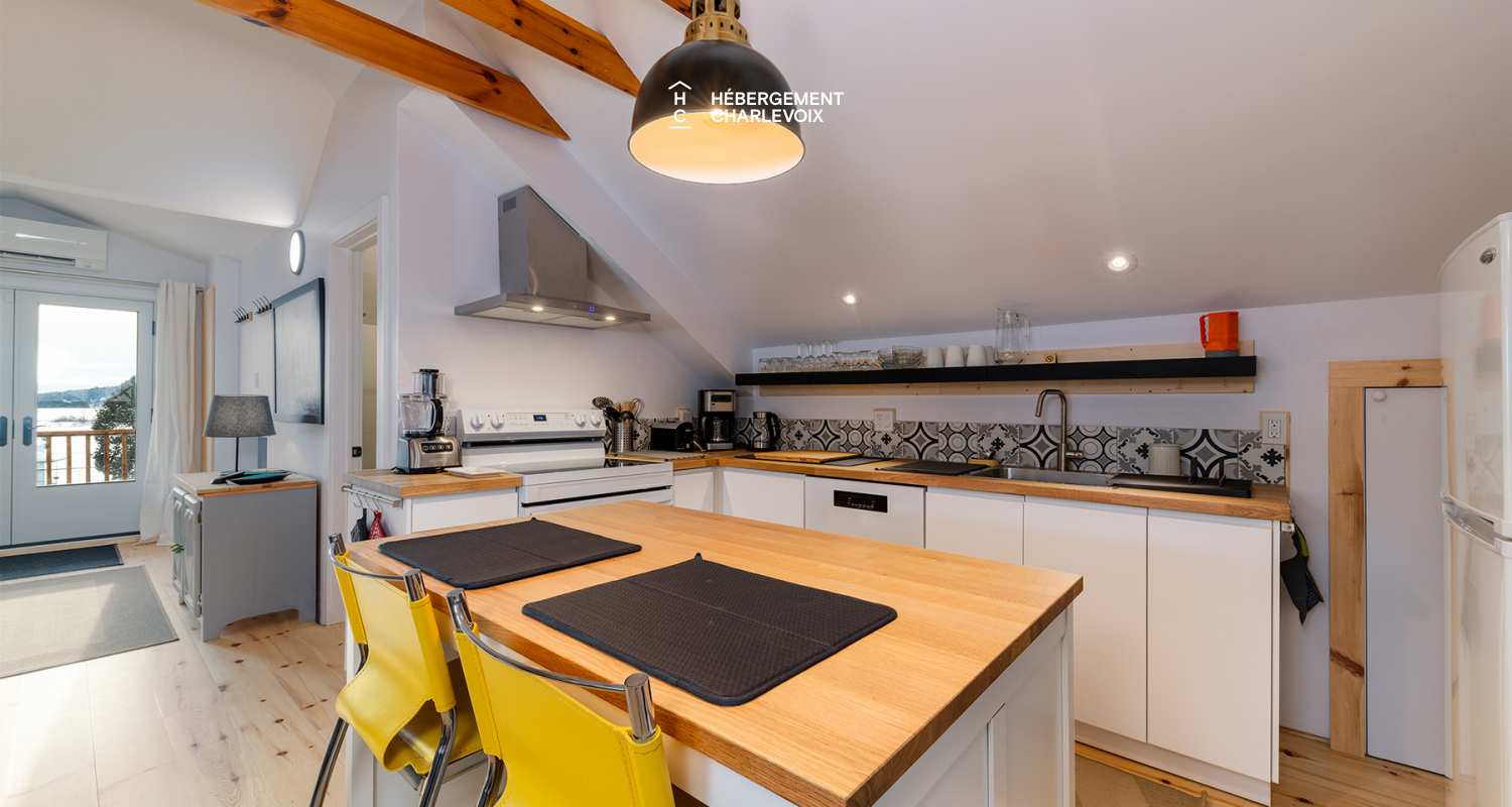 Le 80-A - Old world cachet in the city center